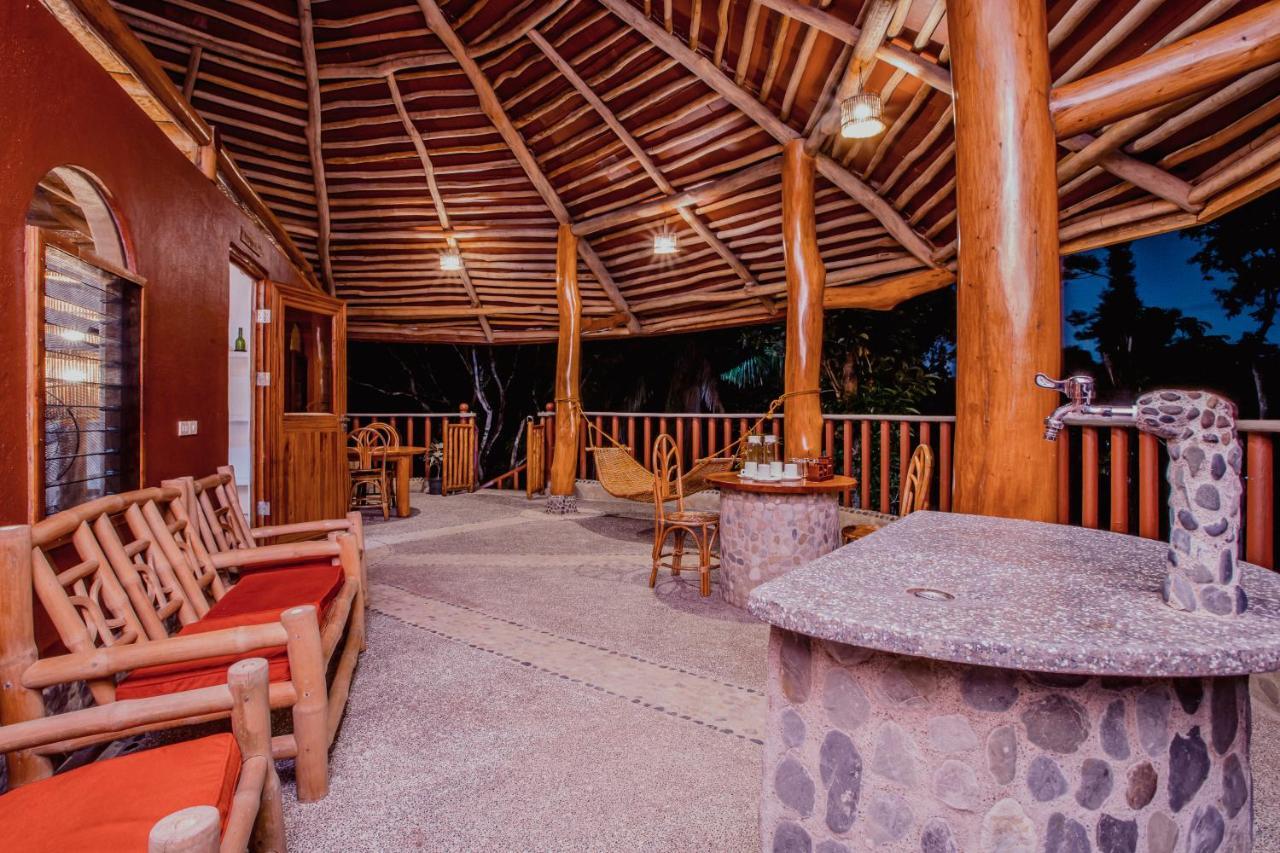 Atremaru Jungle Retreat Hotel Puerto Princesa Екстериор снимка