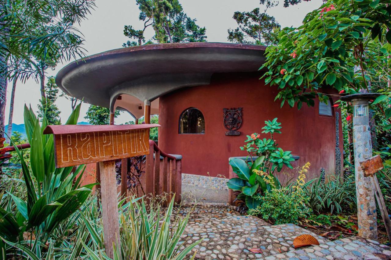 Atremaru Jungle Retreat Hotel Puerto Princesa Екстериор снимка