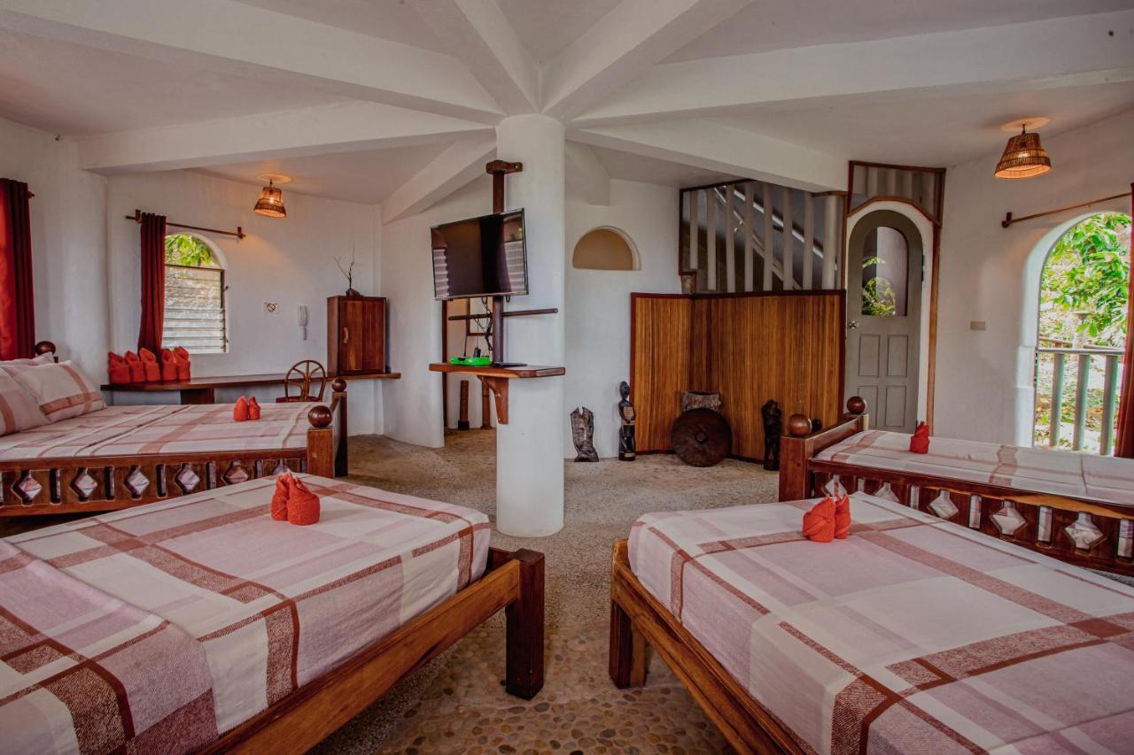 Atremaru Jungle Retreat Hotel Puerto Princesa Екстериор снимка
