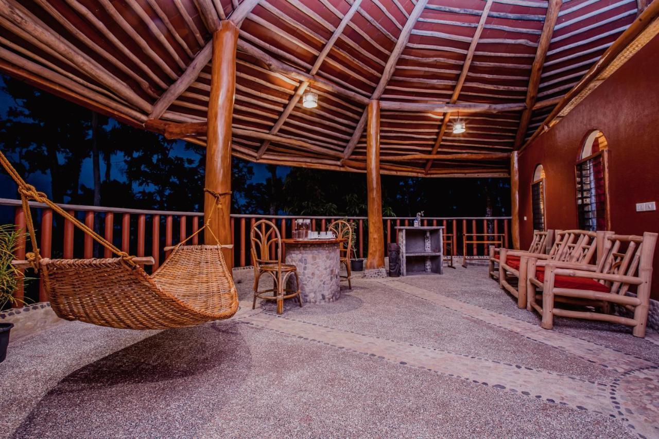 Atremaru Jungle Retreat Hotel Puerto Princesa Екстериор снимка