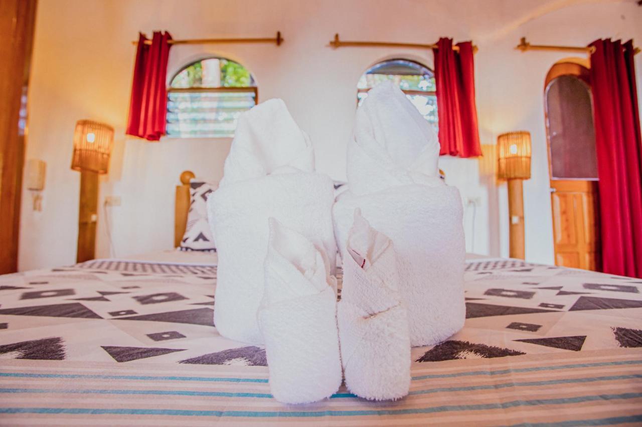 Atremaru Jungle Retreat Hotel Puerto Princesa Екстериор снимка